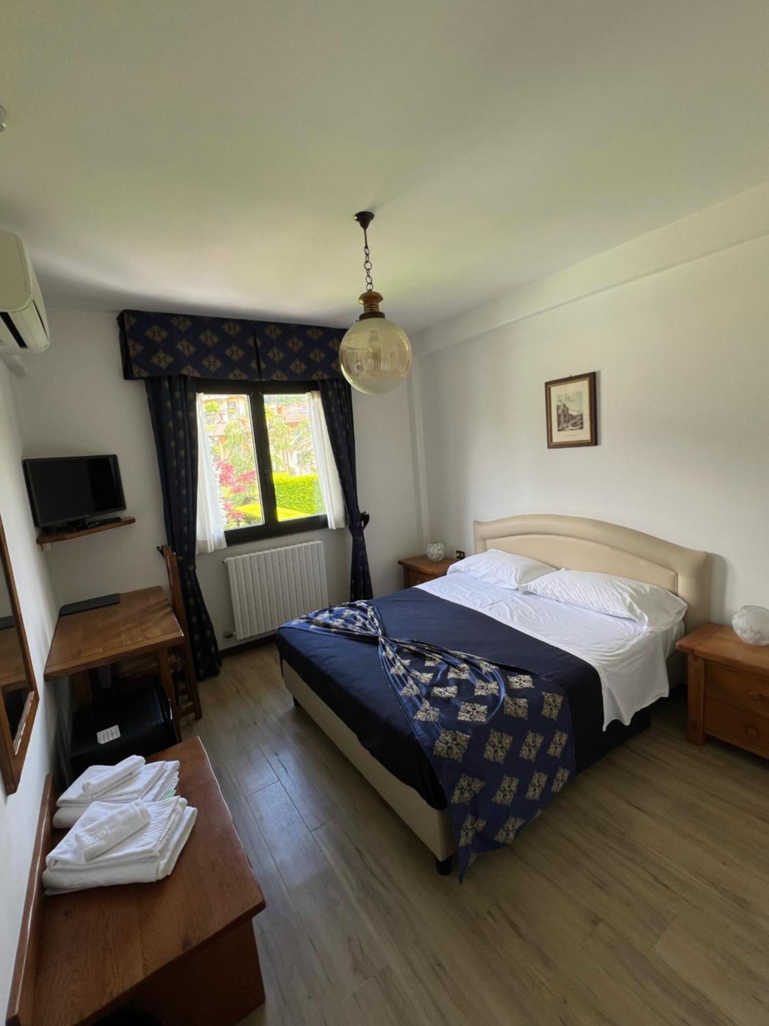 Hotel Merloni Grandola ed Uniti Exterior photo