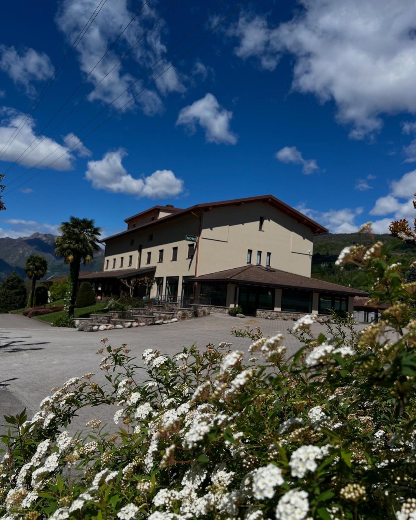 Hotel Merloni Grandola ed Uniti Exterior photo