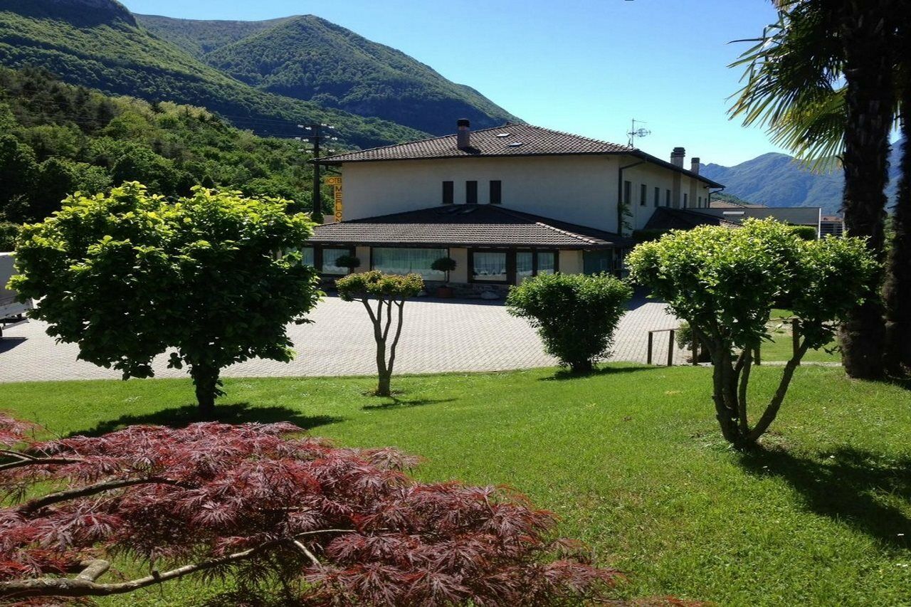 Hotel Merloni Grandola ed Uniti Exterior photo
